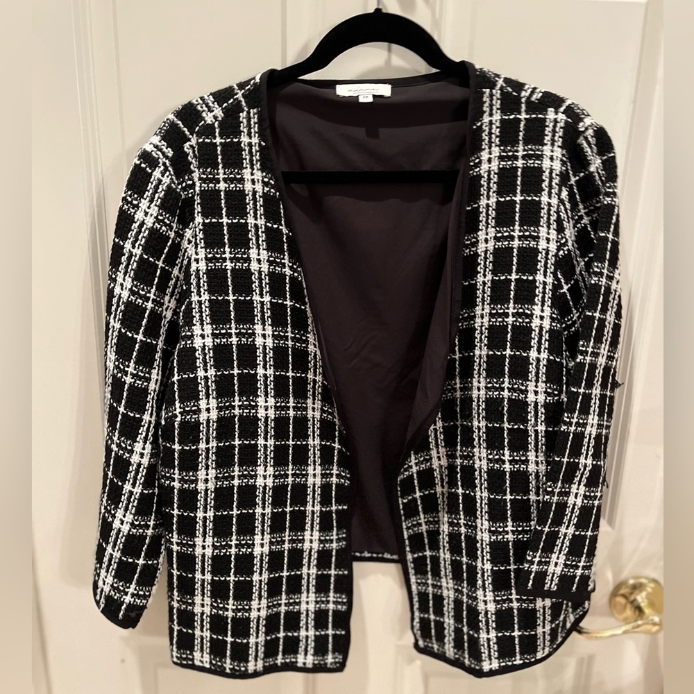 BLACK AND WHITE PLAID JACKET BY MINNA